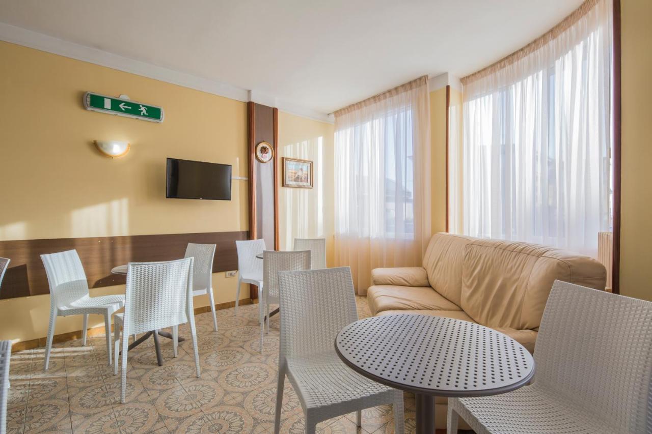Hotel Rosy Battipaglia Eksteriør bilde